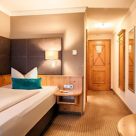 飞克尔酒店 4* Ehningen