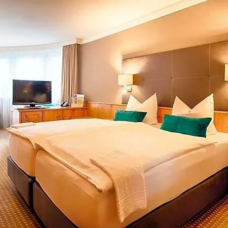 Hotell Feckl 4*